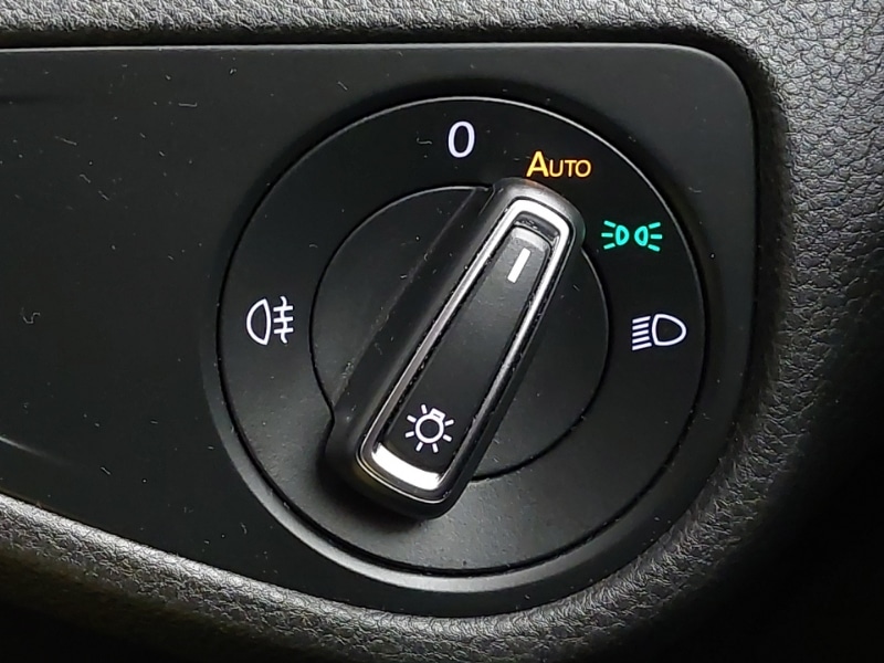 Used Volkswagen Golf 2019 for sale - 77751616: Photo 19