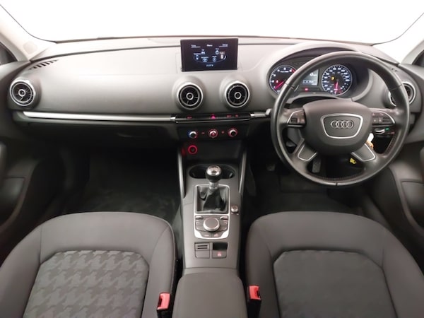Used Audi A3 2016 for sale - 76281988: Photo 2
