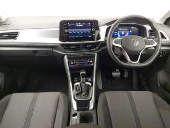 Used Volkswagen T-Roc 2024 for sale - 75097051: Photo