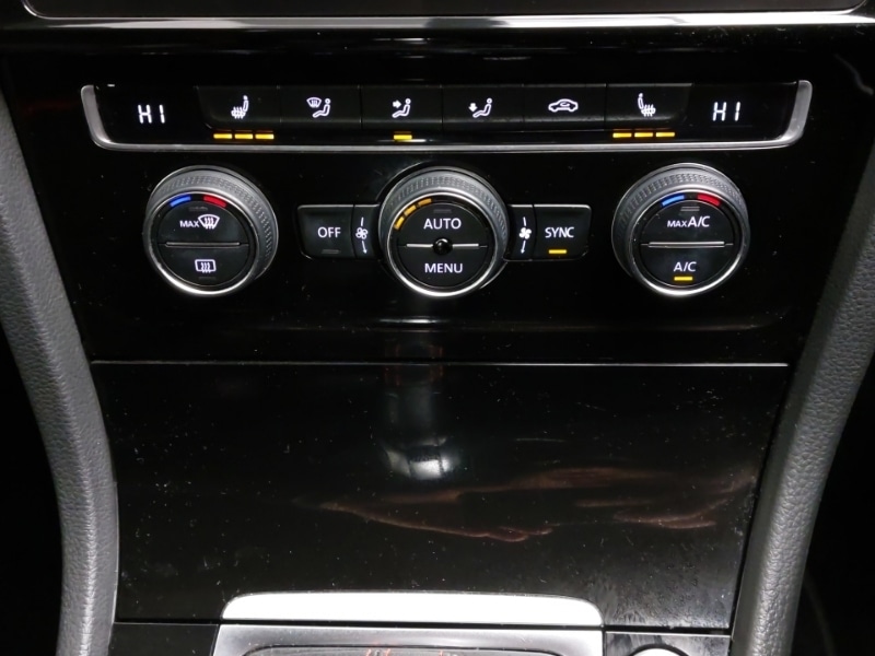 Used Volkswagen Golf 2018 for sale - 76478953: Photo 16