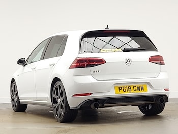 Used Volkswagen Golf 2018 for sale - 76478953: Photo