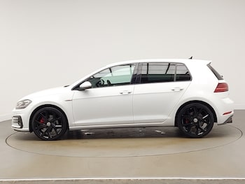 Used Volkswagen Golf 2018 for sale - 76478953: Photo