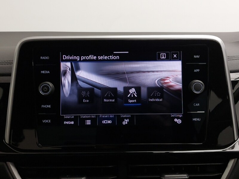 Used Volkswagen T-Roc 2025 for sale - 77503420: Photo 17