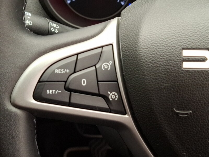 Used Dacia Duster 2023 for sale - 76842696: Photo 17