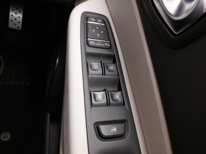 Used Renault Captur 2019 for sale - 77209070: Photo 18