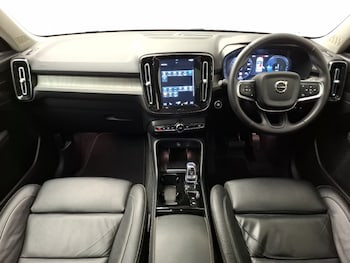 Used Volvo XC40 2021 for sale - 76571455: Photo