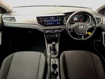 Used Volkswagen Polo 2019 for sale - 77004447: Photo