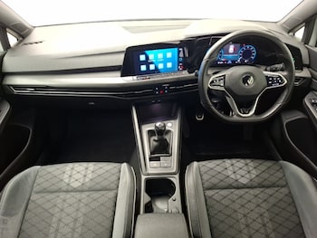 Used Volkswagen Golf 2021 for sale - 77689732: Photo