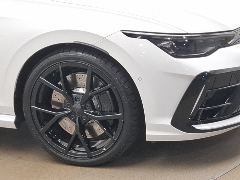 Used Volkswagen Golf 2025 for sale - 77988188: Photo 9