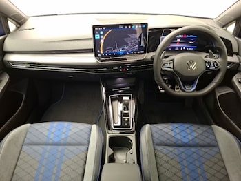 Used Volkswagen Golf 2025 for sale - 77969325: Photo