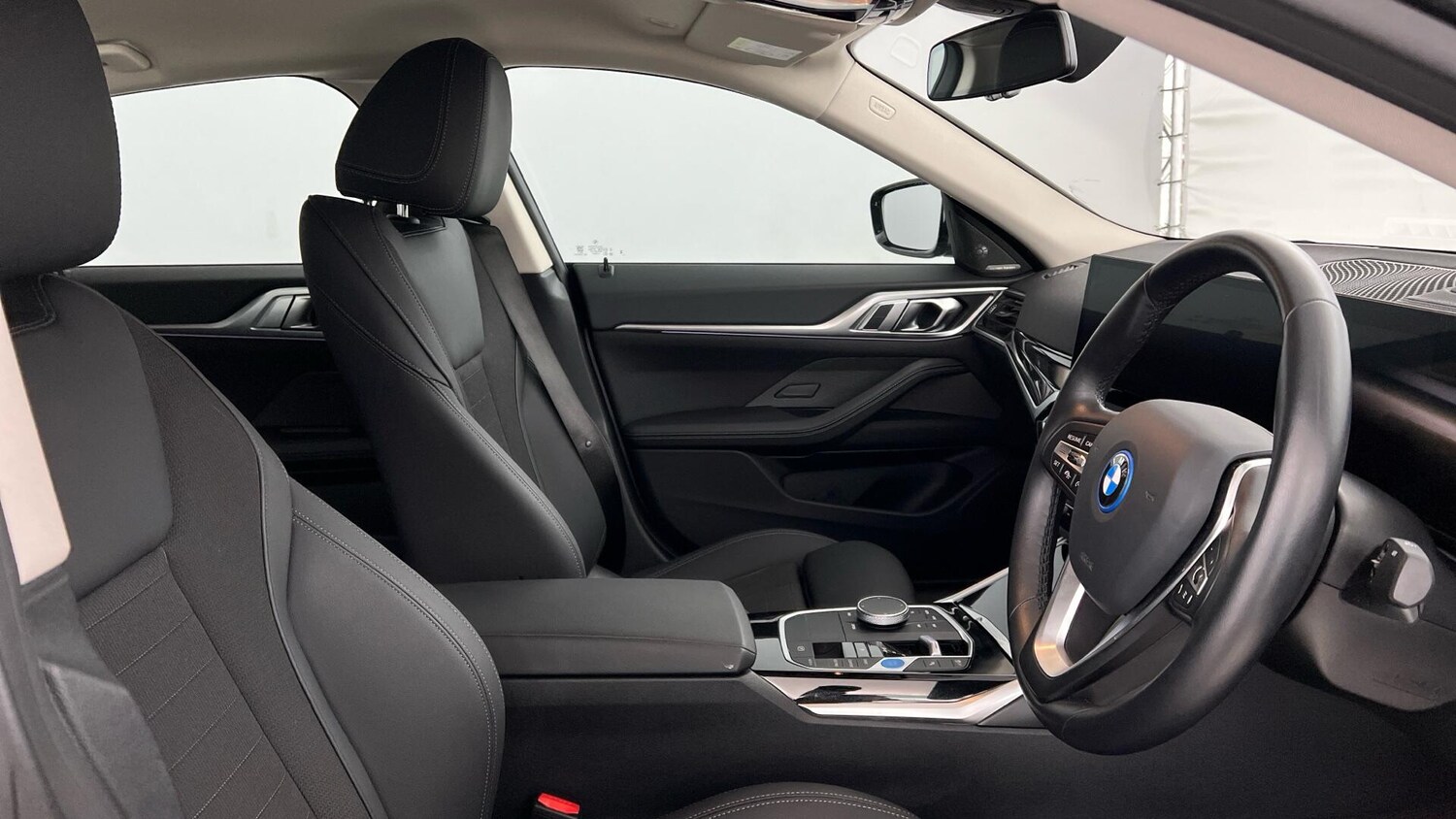 Used BMW i4 2025 for sale - 76760135: Photo 11