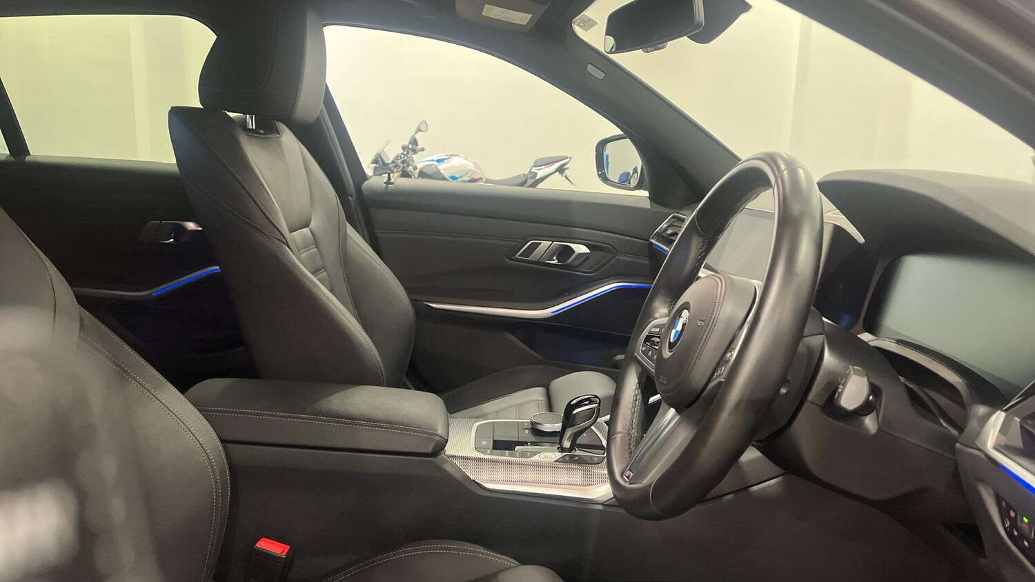 Used BMW 3 Series 2022 for sale - 76760121: Photo 11