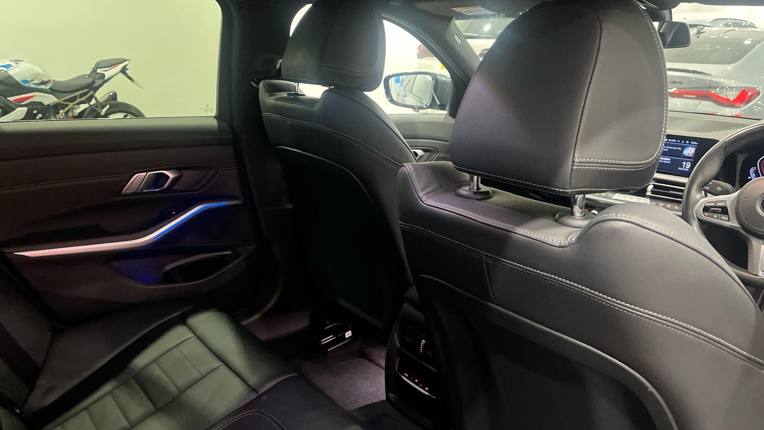 Used BMW 3 Series 2022 for sale - 76760121: Photo 12