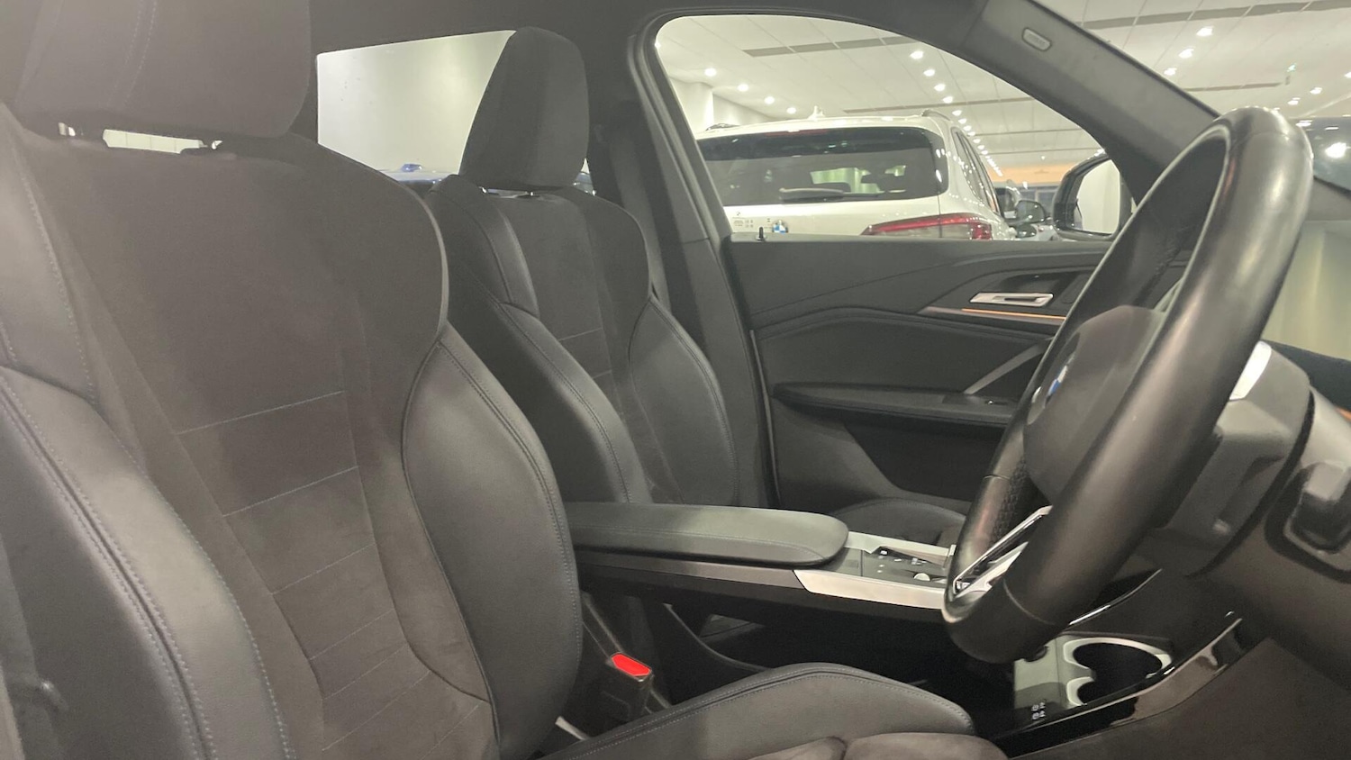 Used BMW iX1 2023 for sale - 77040823: Photo 11