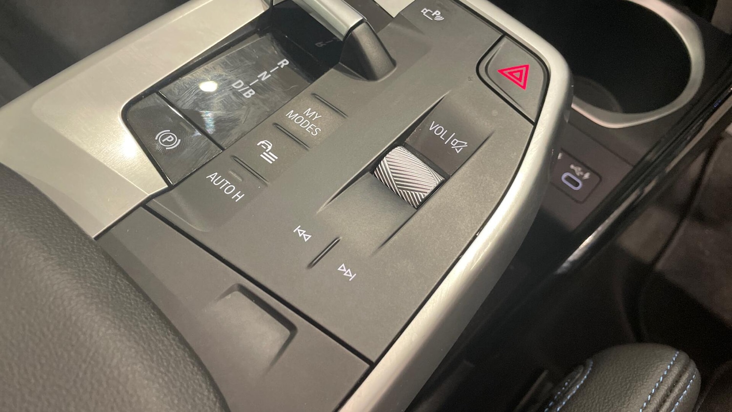 Used BMW iX1 2023 for sale - 77040823: Photo 19