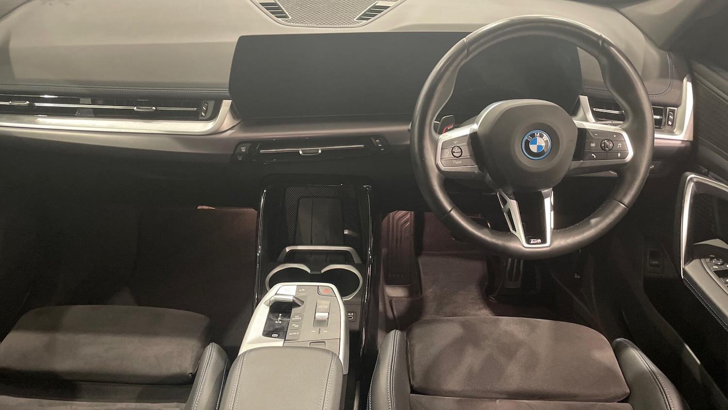 Used BMW iX1 2023 for sale - 77040823: Photo 4