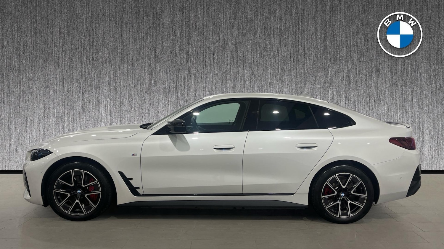 Used BMW i4 2025 for sale - 77306130: Photo 3