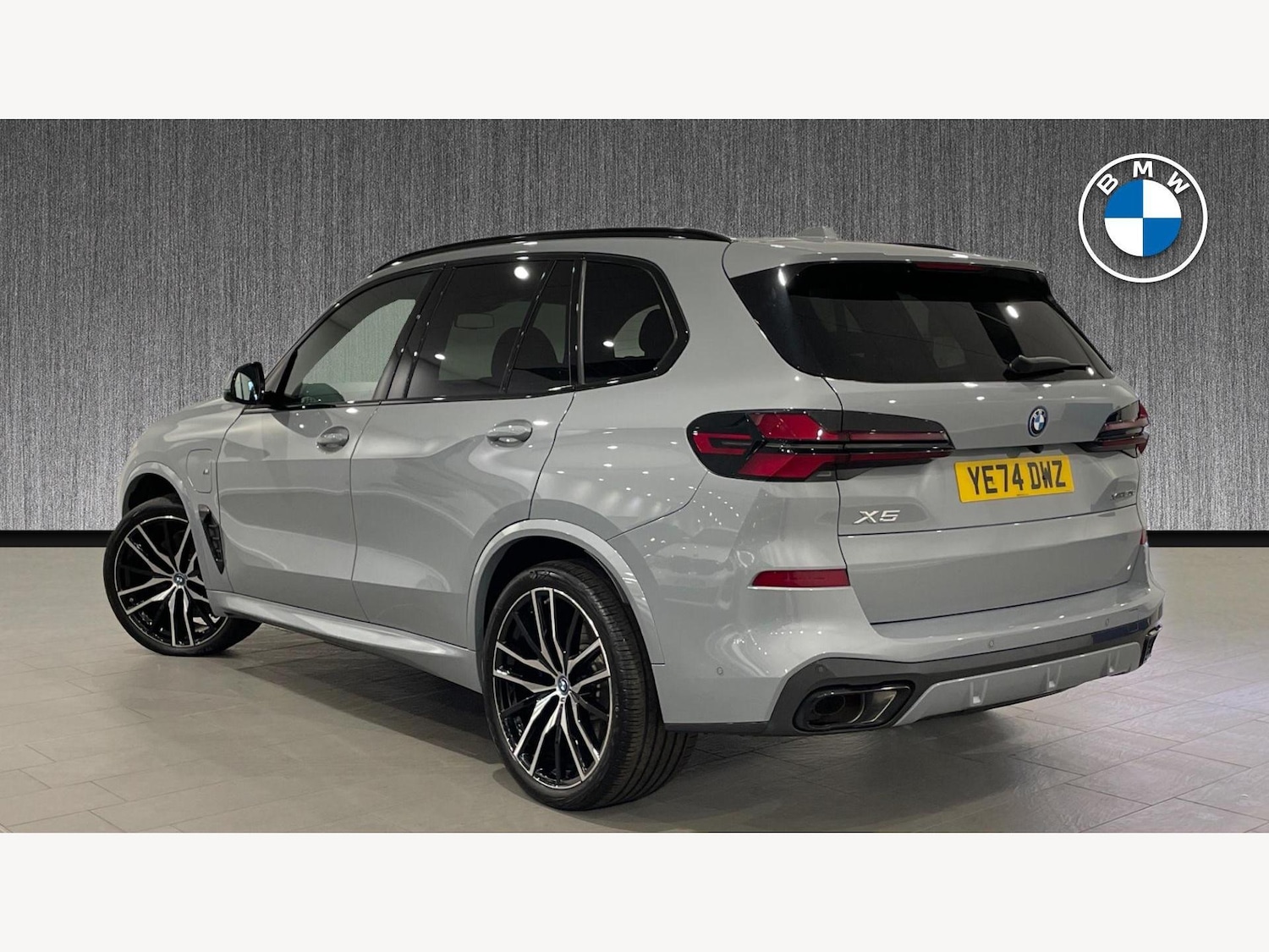 Used BMW X5 2024 for sale - 76760130: Photo 2