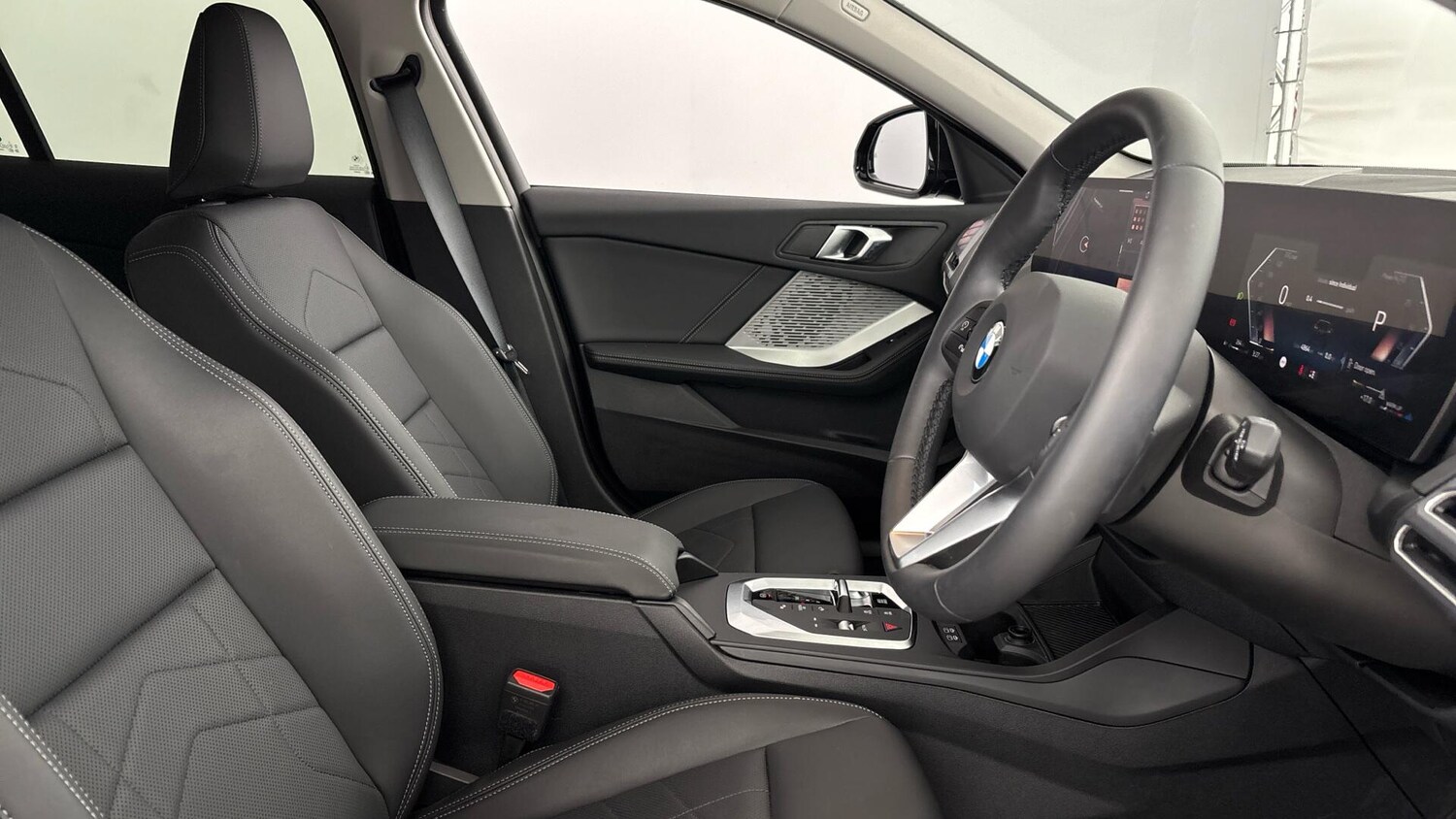 Used BMW 1 Series 2025 for sale - 76760315: Photo 11