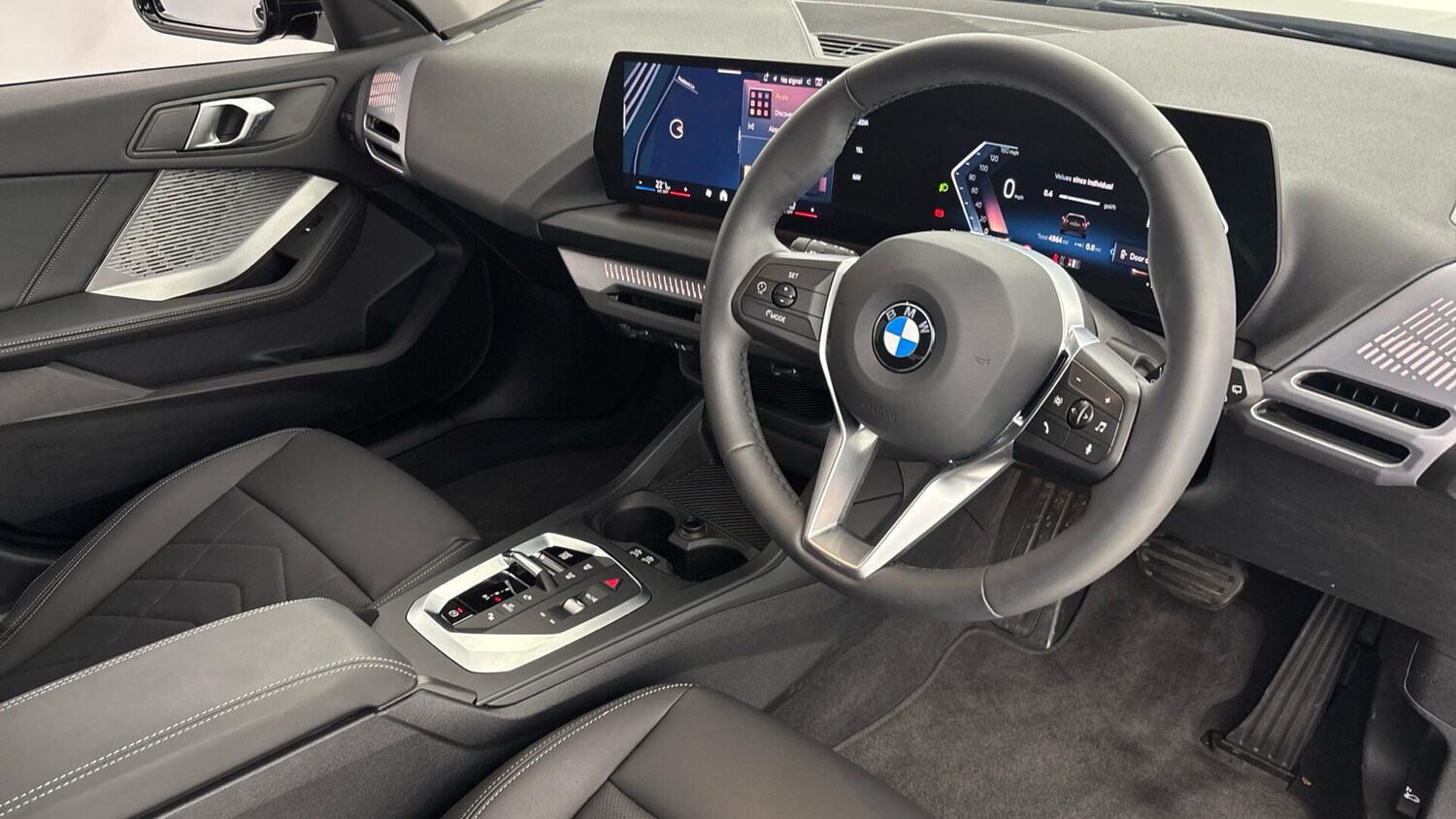 Used BMW 1 Series 2025 for sale - 76760315: Photo 6