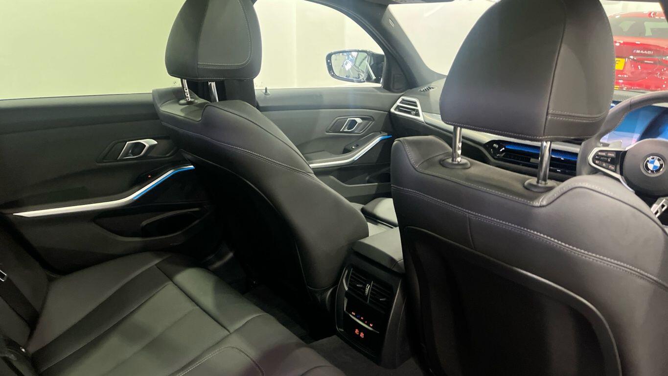 Used BMW 3 Series 2025 for sale - 77376199: Photo 12