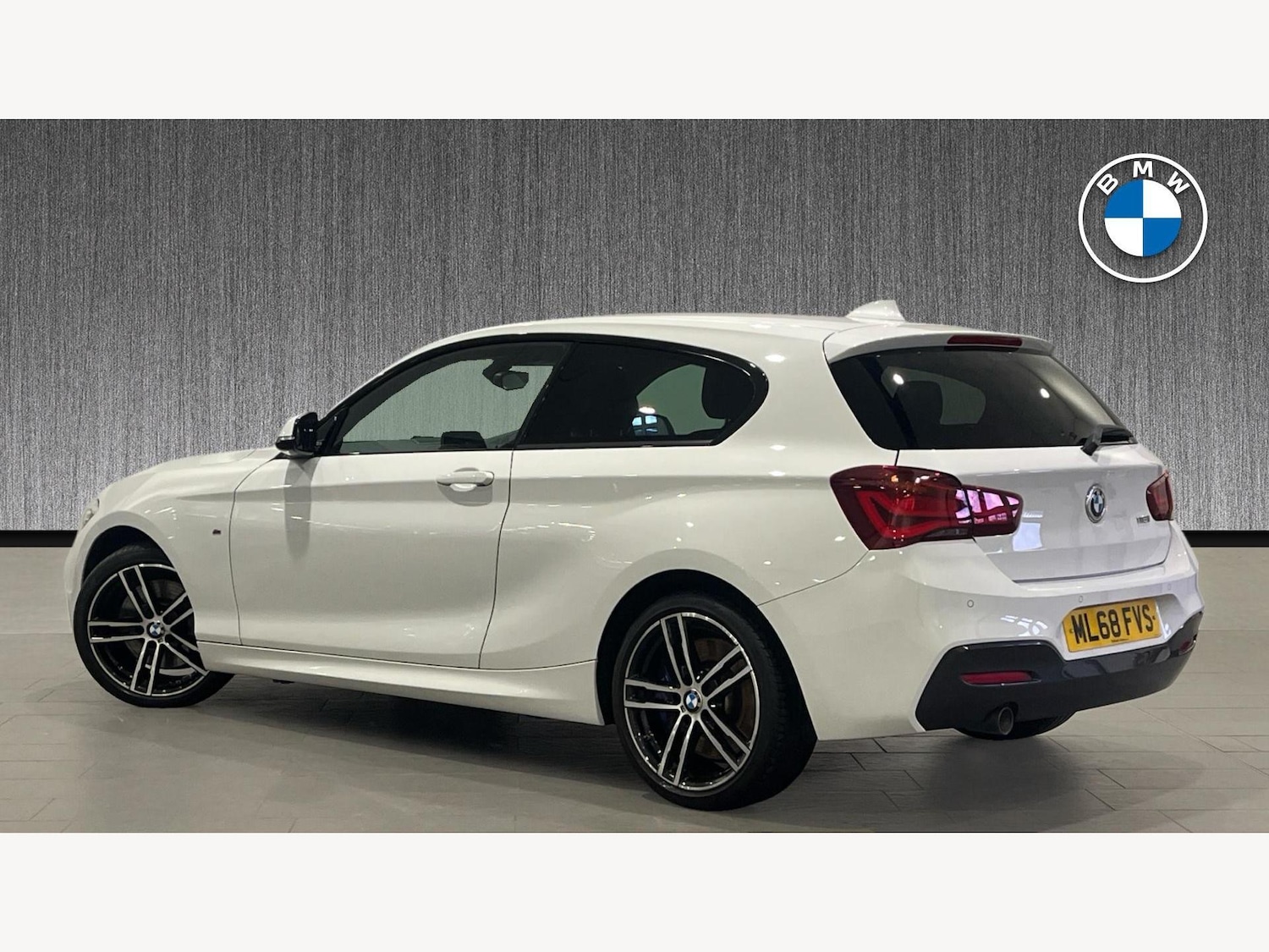 Used BMW 1 Series 2018 for sale - 76760361: Photo 2