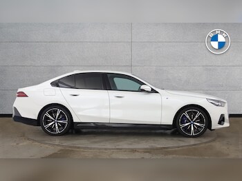 Used BMW i5 2025 for sale - 76975675: Photo