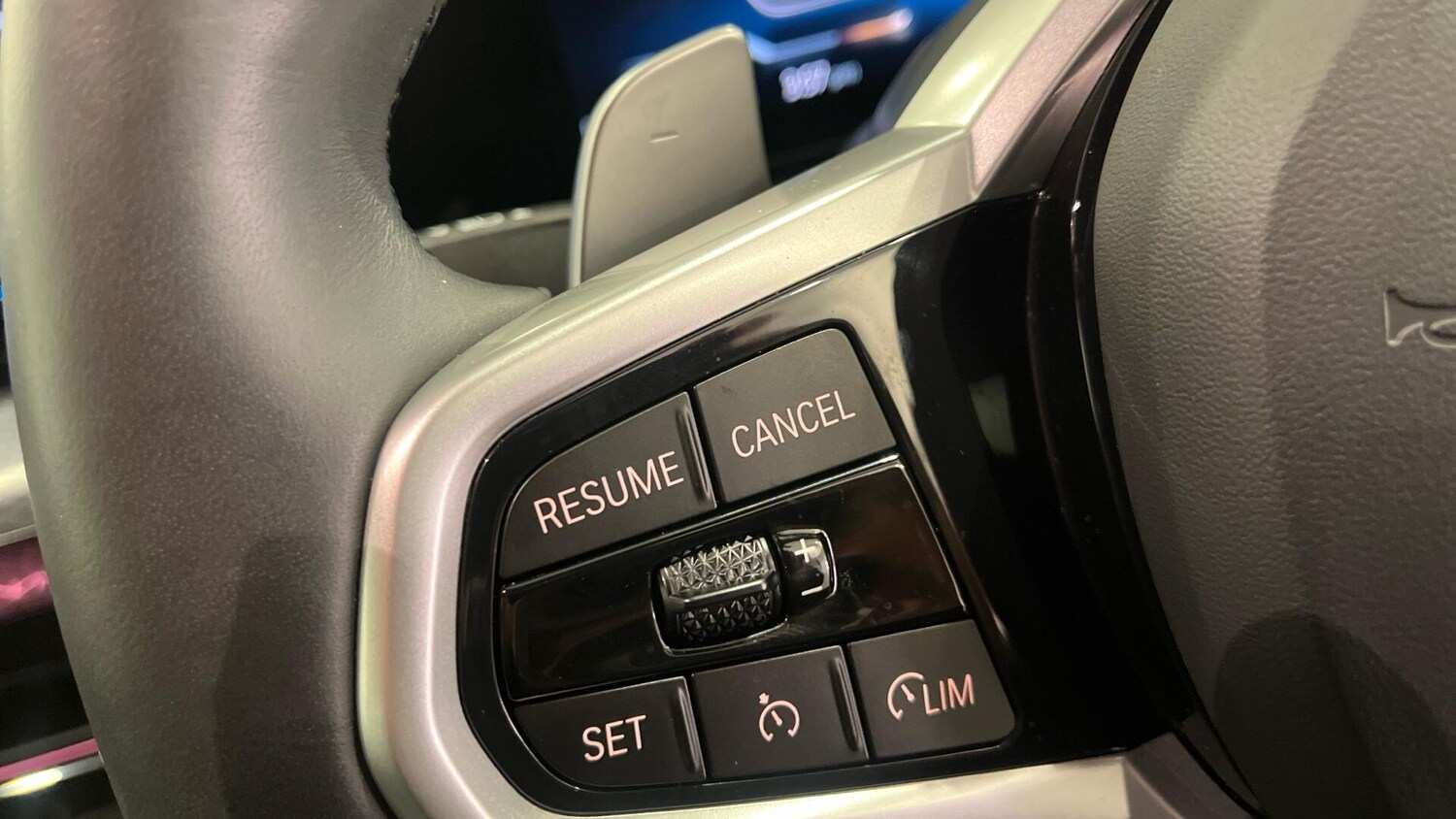 Used BMW 3 Series 2025 for sale - 77305267: Photo 17