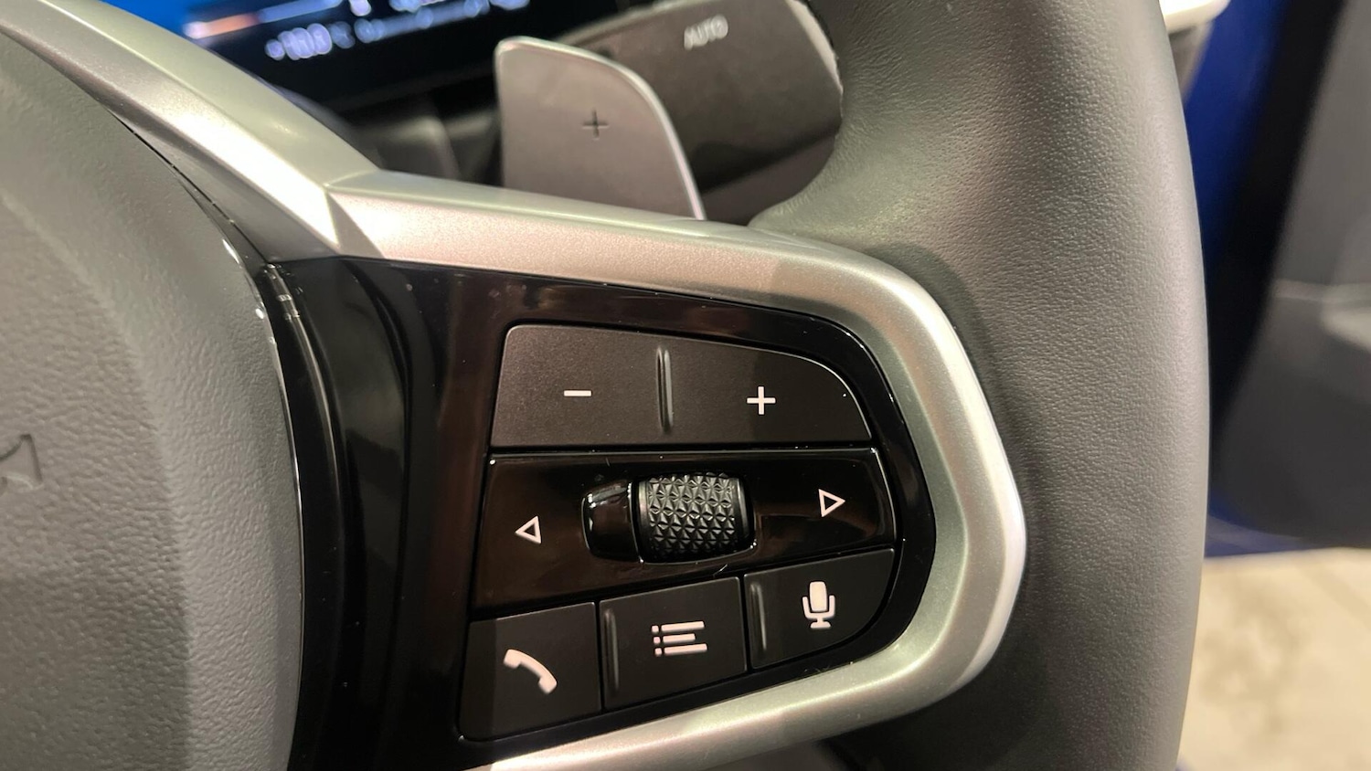 Used BMW 3 Series 2025 for sale - 77305267: Photo 18