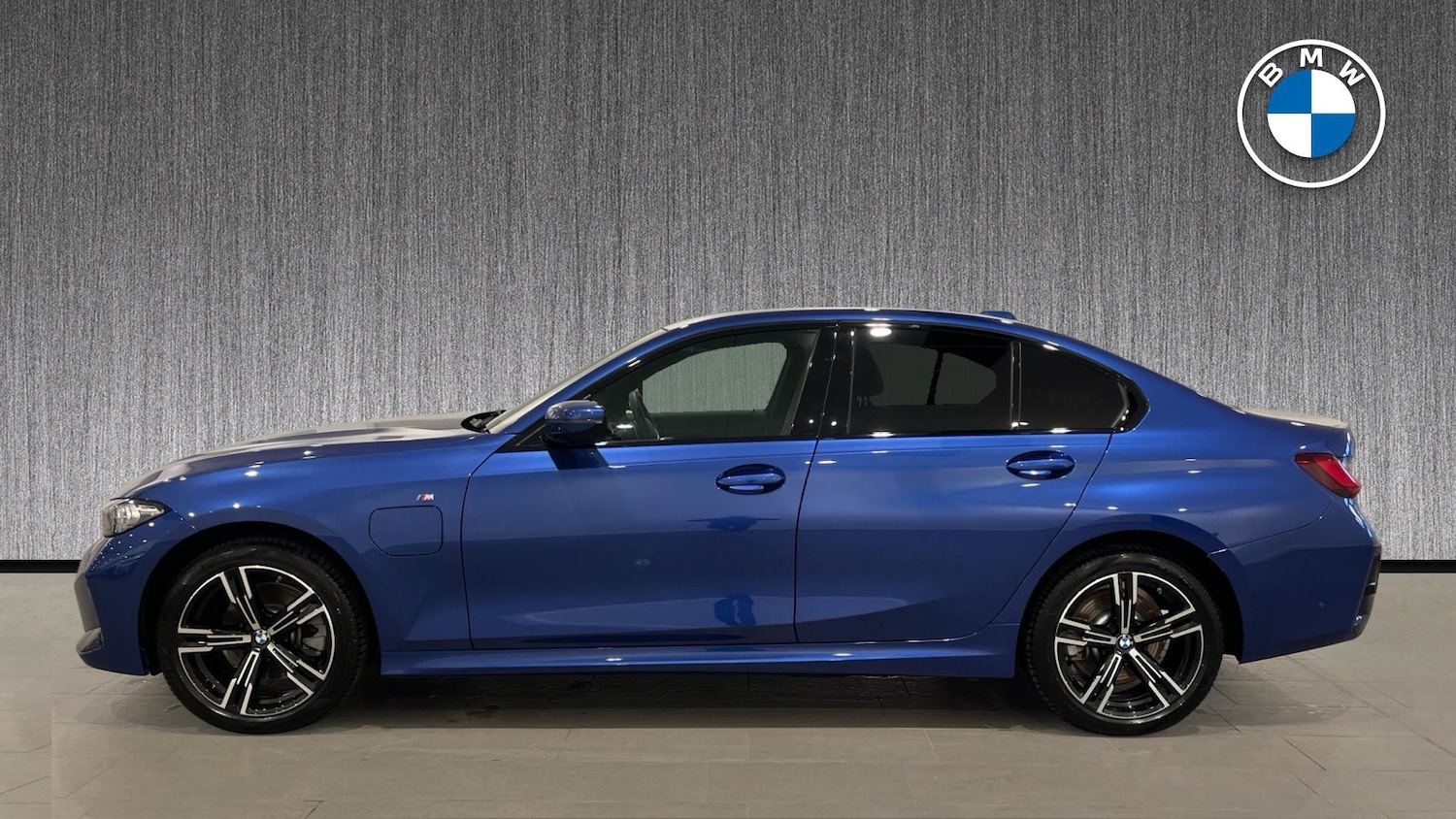 Used BMW 3 Series 2025 for sale - 77305267: Photo 3