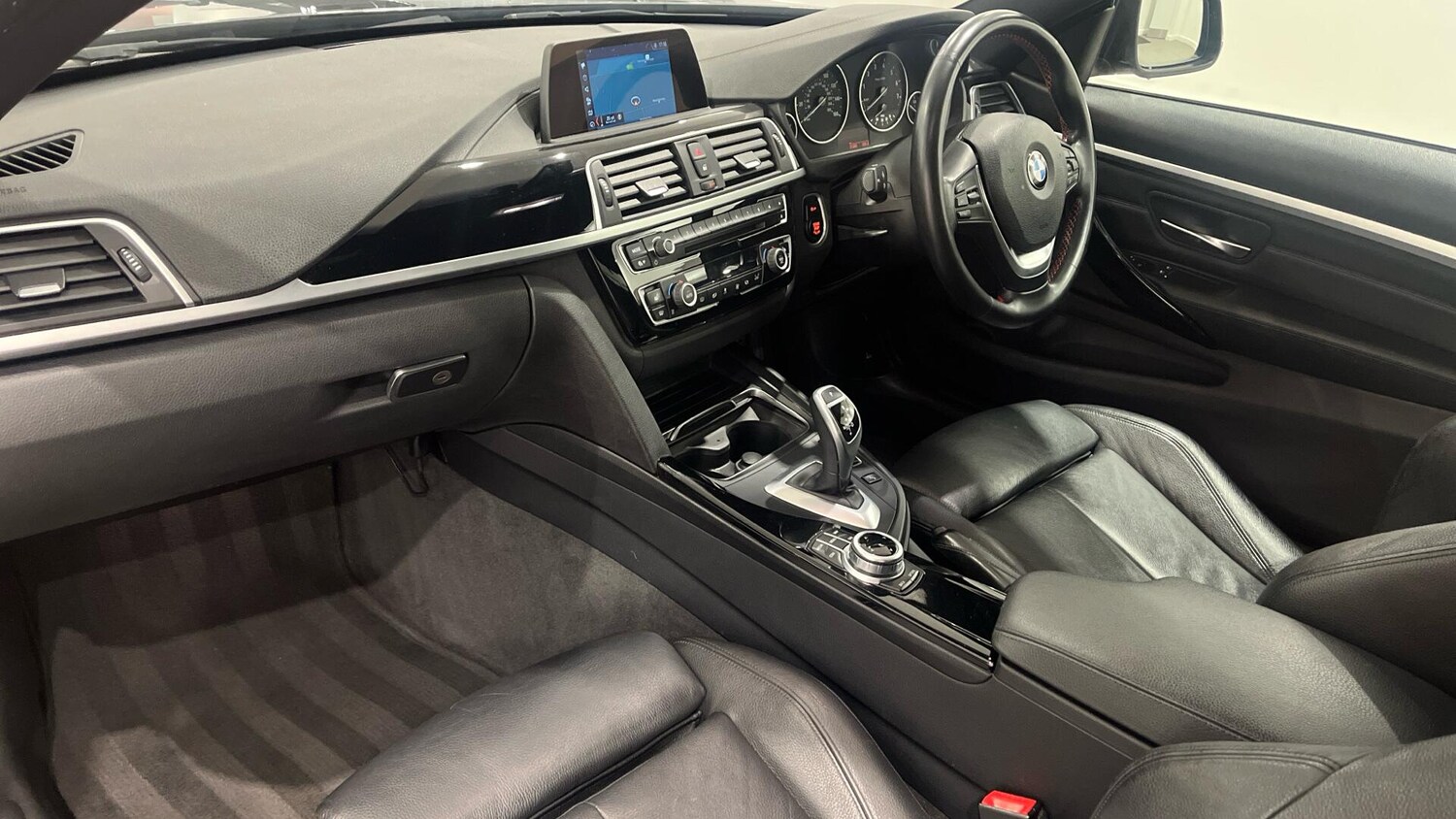 Used BMW 4 Series 2017 for sale - 77839271: Photo 30