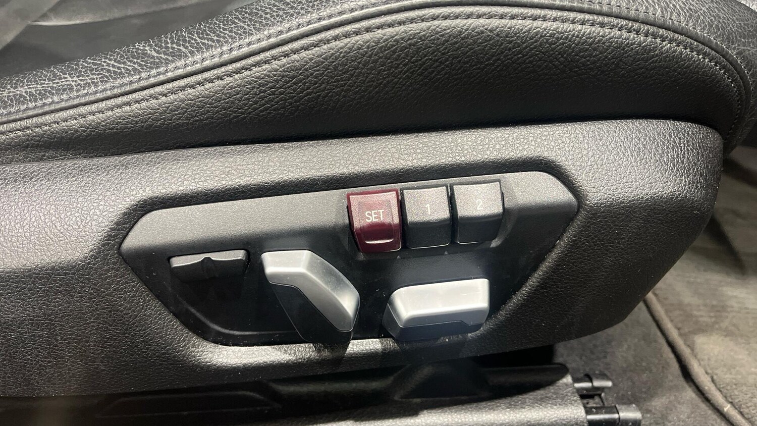 Used BMW 4 Series 2017 for sale - 77839271: Photo 32