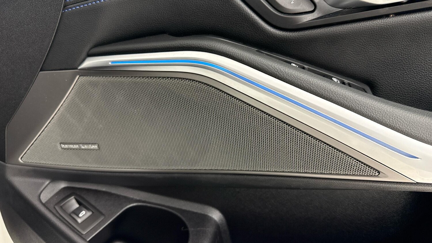 Used BMW 3 Series 2025 for sale - 78100117: Photo 20