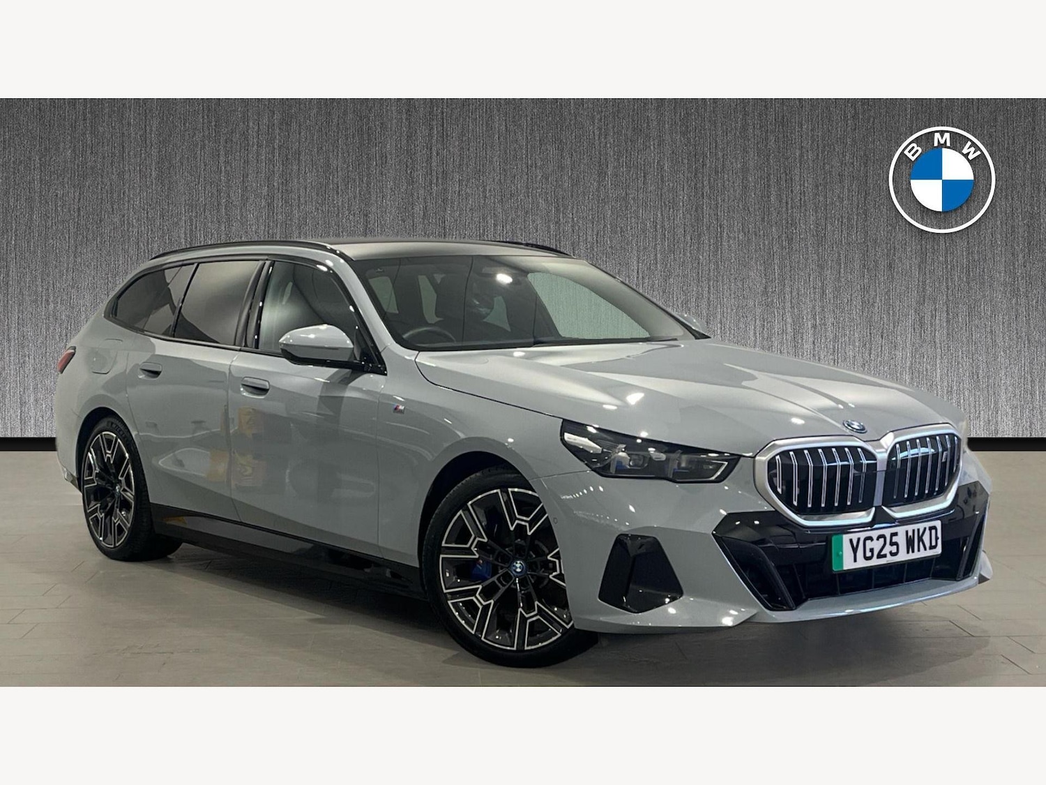 Used BMW i5 2025 for sale - 76760428: Photo 1