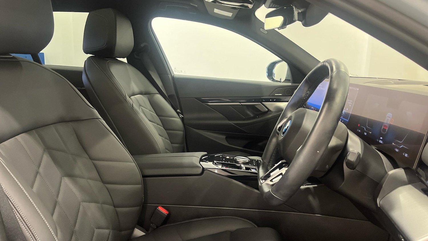 Used BMW i5 2025 for sale - 76760428: Photo 11