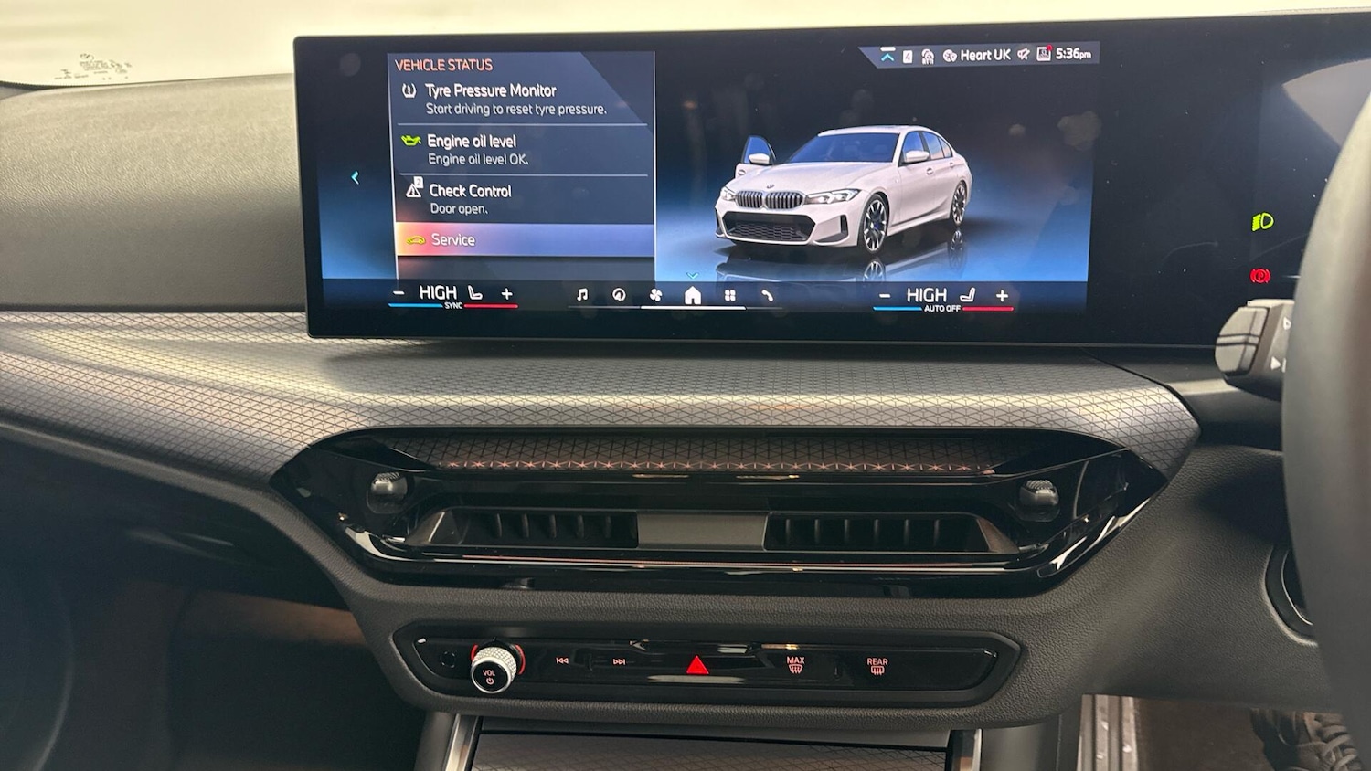 Used BMW 3 Series 2025 for sale - 77016642: Photo 8