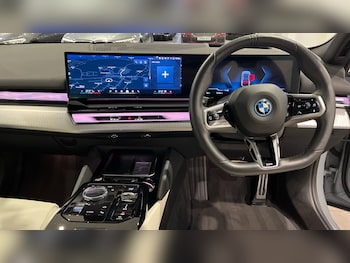 Used BMW i5 2024 for sale - 77479441: Photo