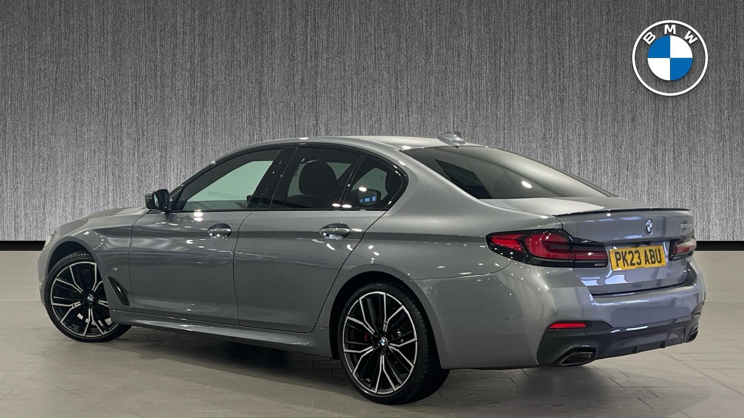 Used BMW 5 Series 2023 for sale - 77377502: Photo 2