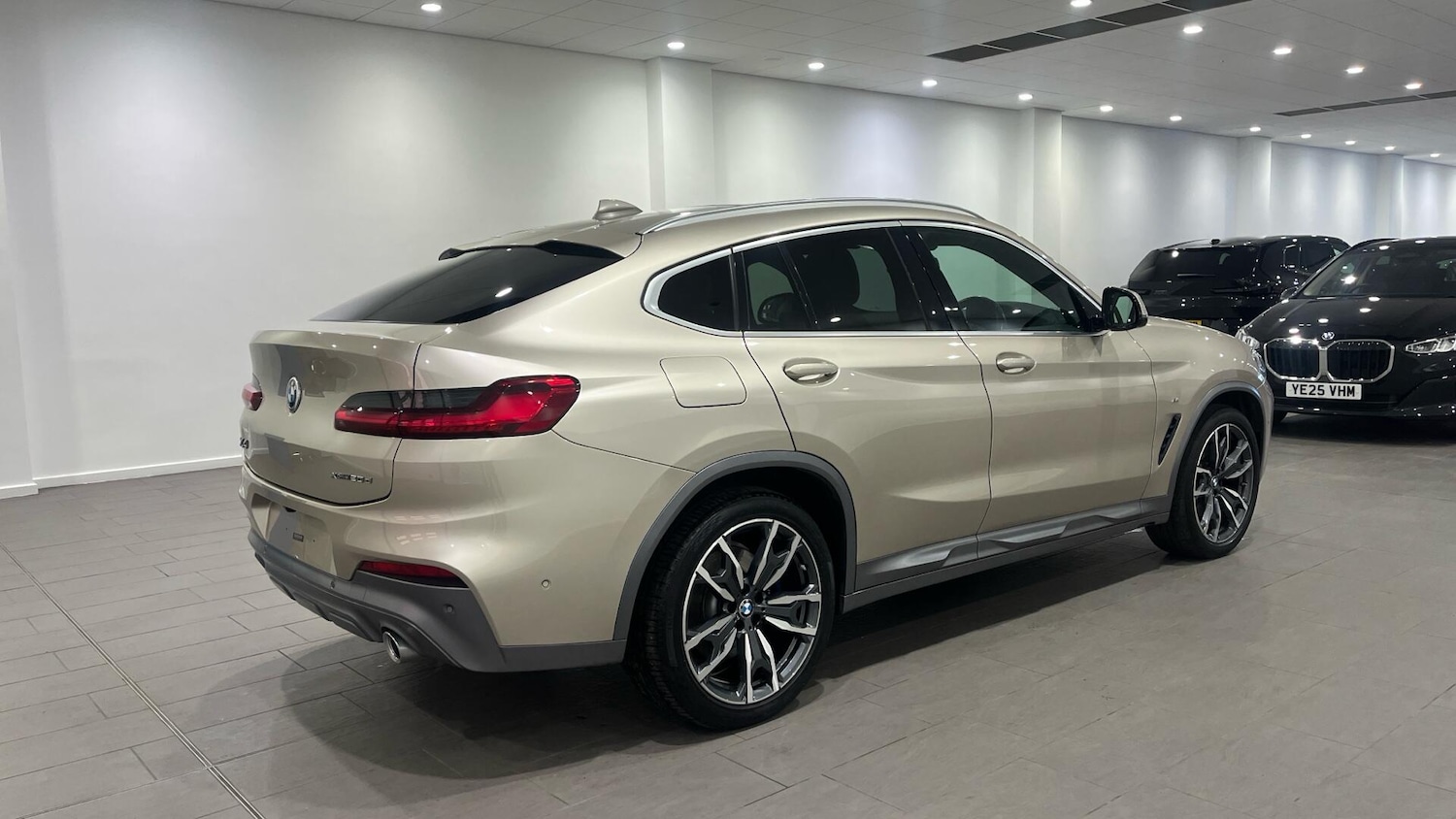 Used BMW X4 2019 for sale - 77926066: Photo 24