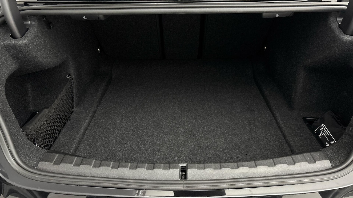 Used BMW 3 Series 2024 for sale - 76760209: Photo 13