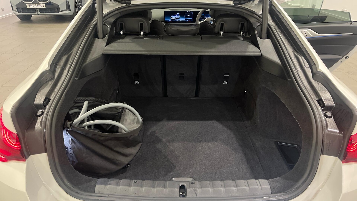 Used BMW i4 2025 for sale - 77305848: Photo 13