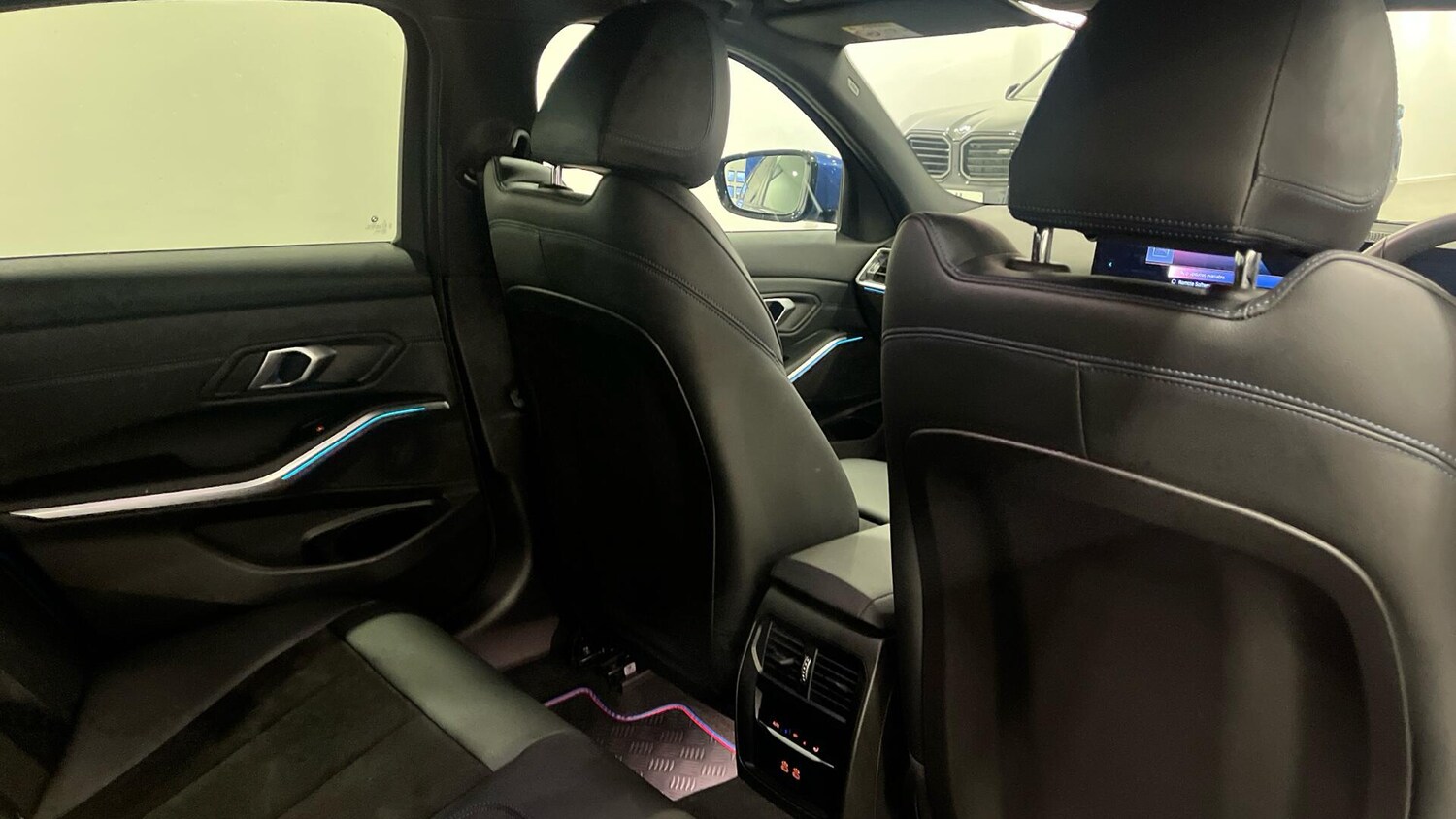 Used BMW 3 Series 2024 for sale - 77586360: Photo 12