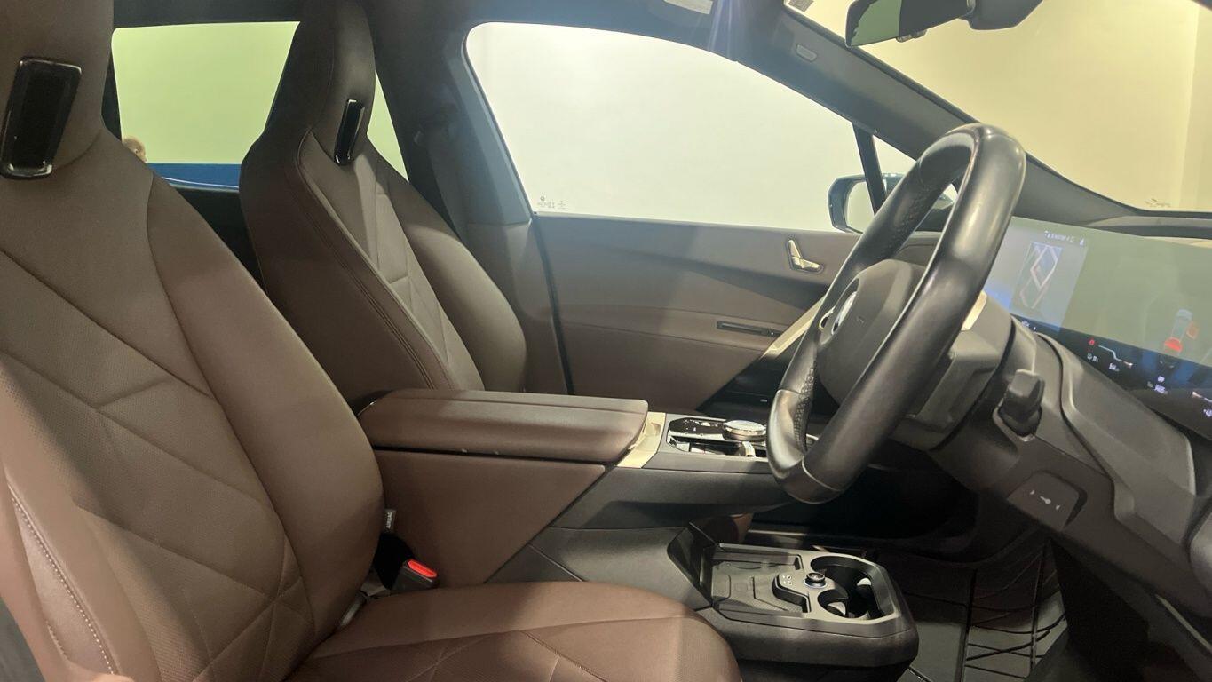 Used BMW iX 2022 for sale - 77155654: Photo 11