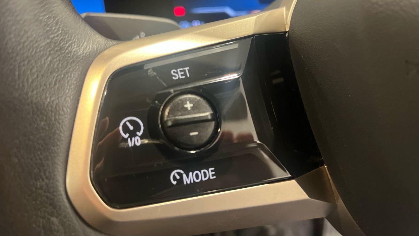 Used BMW iX 2022 for sale - 77155654: Photo 17