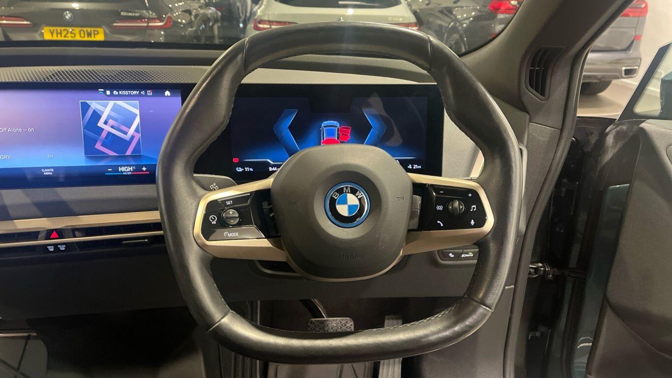 Used BMW iX 2022 for sale - 77155654: Photo 5