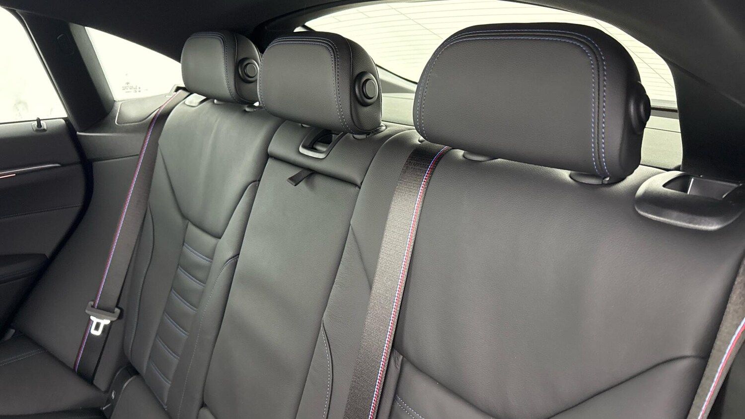 Used BMW 4 Series 2025 for sale - 77016608: Photo 12