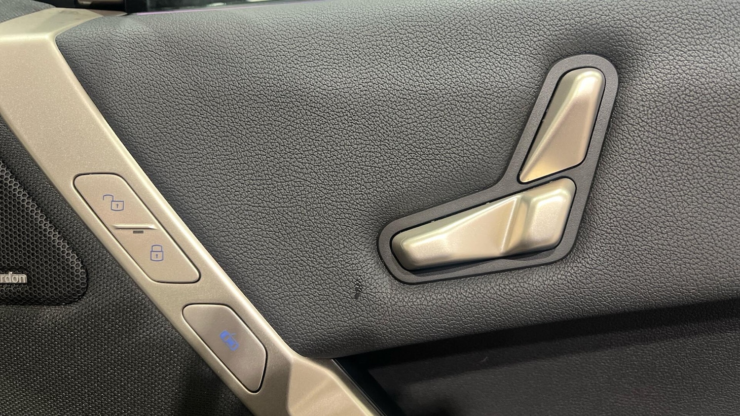 Used BMW 1 Series 2023 for sale - 77377144: Photo 24