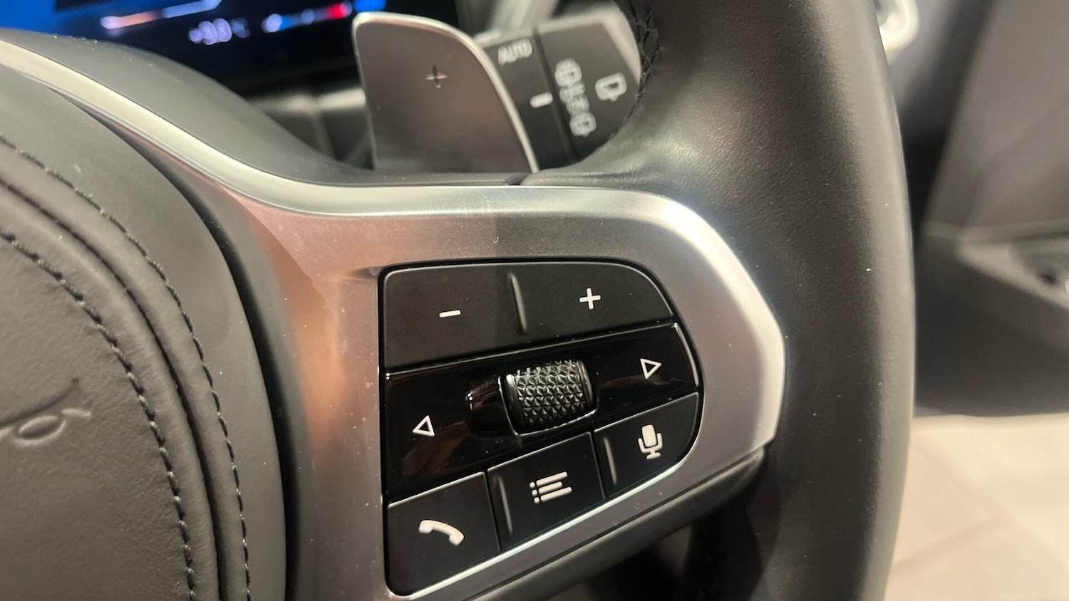 Used BMW 3 Series 2022 for sale - 77351329: Photo 18