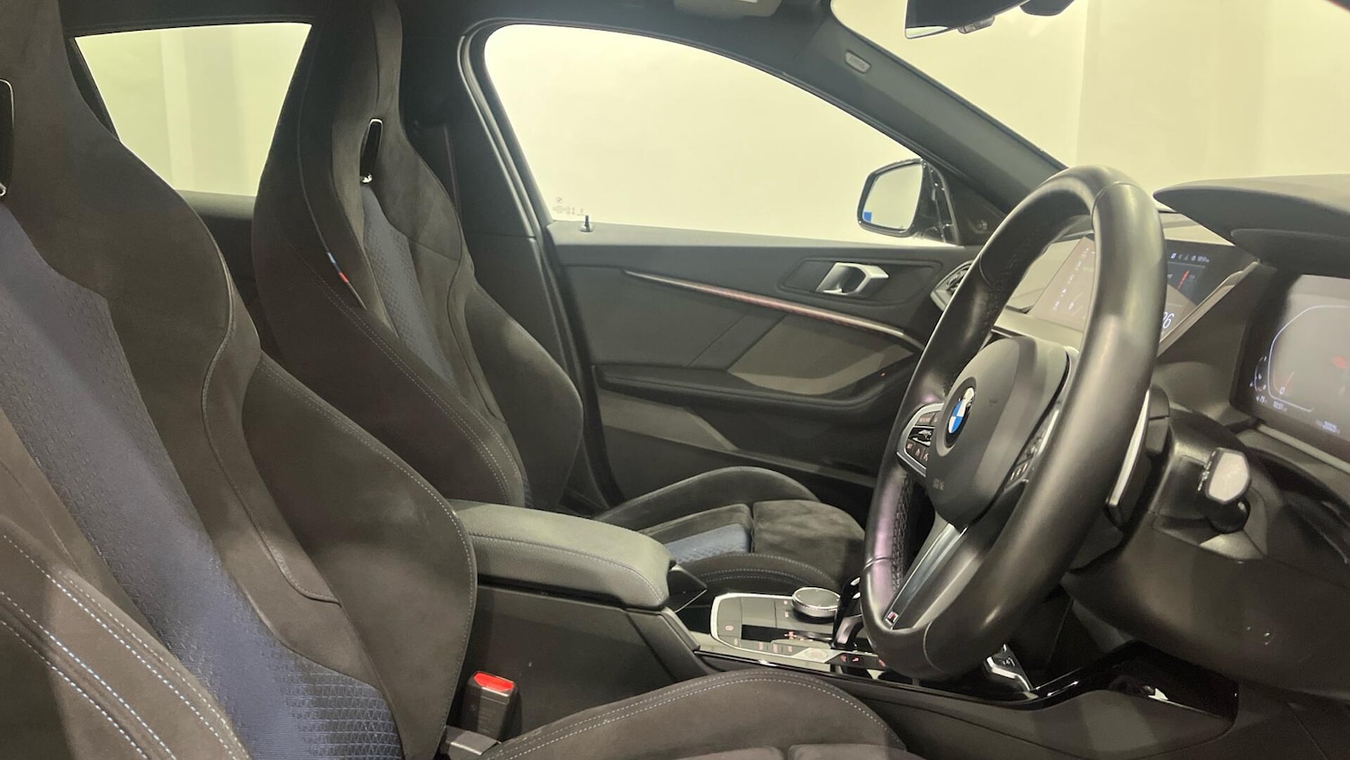 Used BMW 1 Series 2023 for sale - 76760255: Photo 11