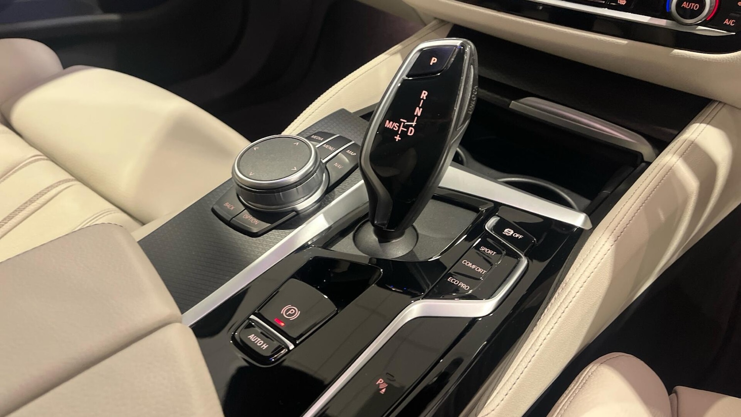 Used BMW 5 Series 2020 for sale - 77162868: Photo 10